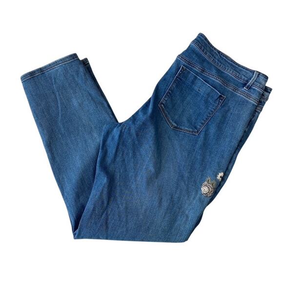 J. Jill Denim Weekender Straight Leg Embroidered Jeans - Size 18 - Picture 1 of 6